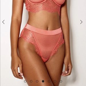 Gooseberry Intimates High Waist Peach Glam Thong NWT